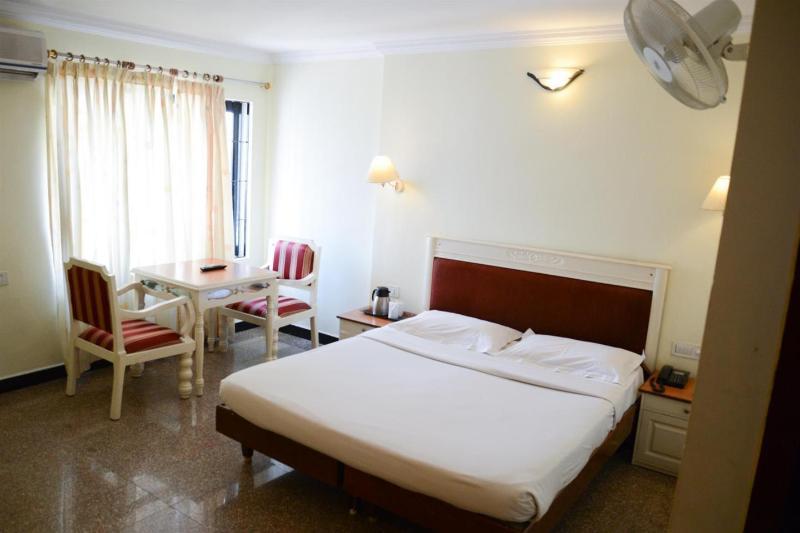 Hotel Excellency Kochi Ngoại thất bức ảnh